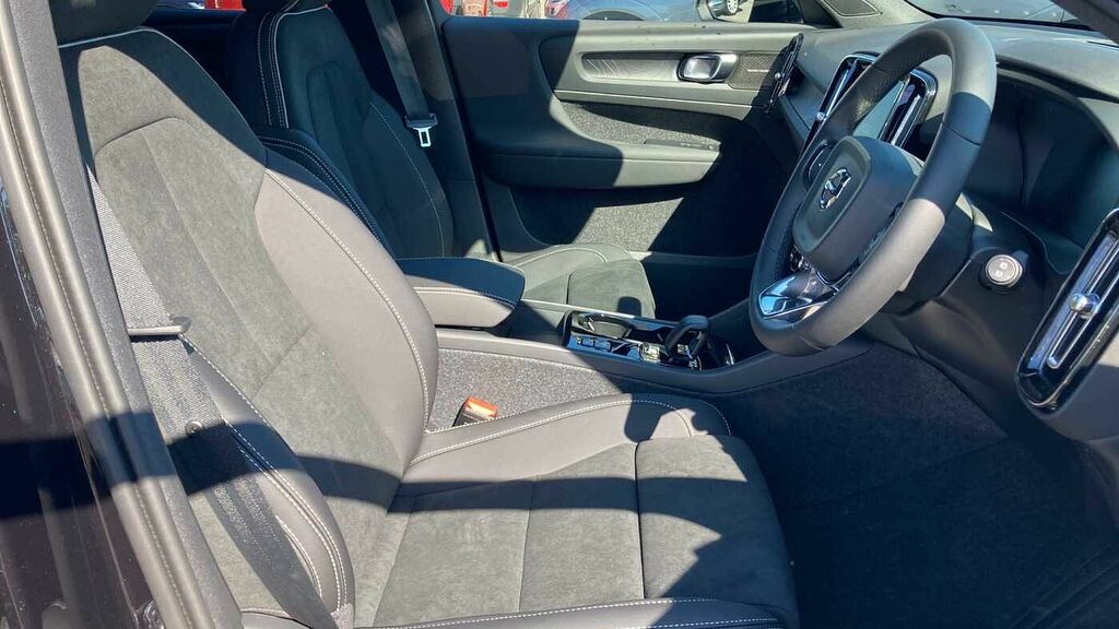 Volvo XC40 Xc40 Core B3 Mhev Grey #10