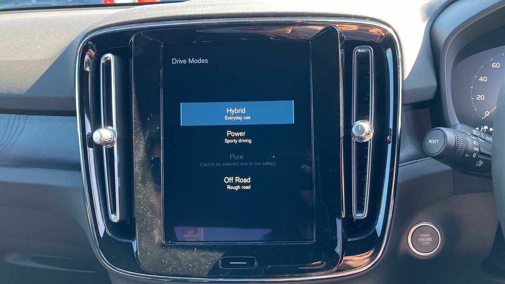 Volvo XC40 Xc40 Core B3 Mhev Grey #36