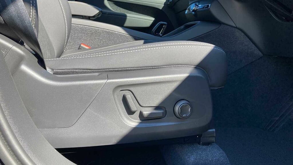 Volvo XC40 Xc40 Core B3 Mhev Grey #28