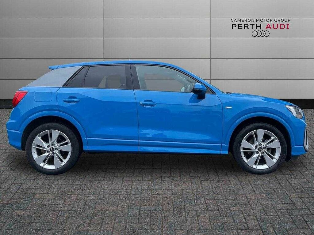 Audi Q2 S Line 35 Tfsi 150 Ps S Tronic GM21KKX Blue #4