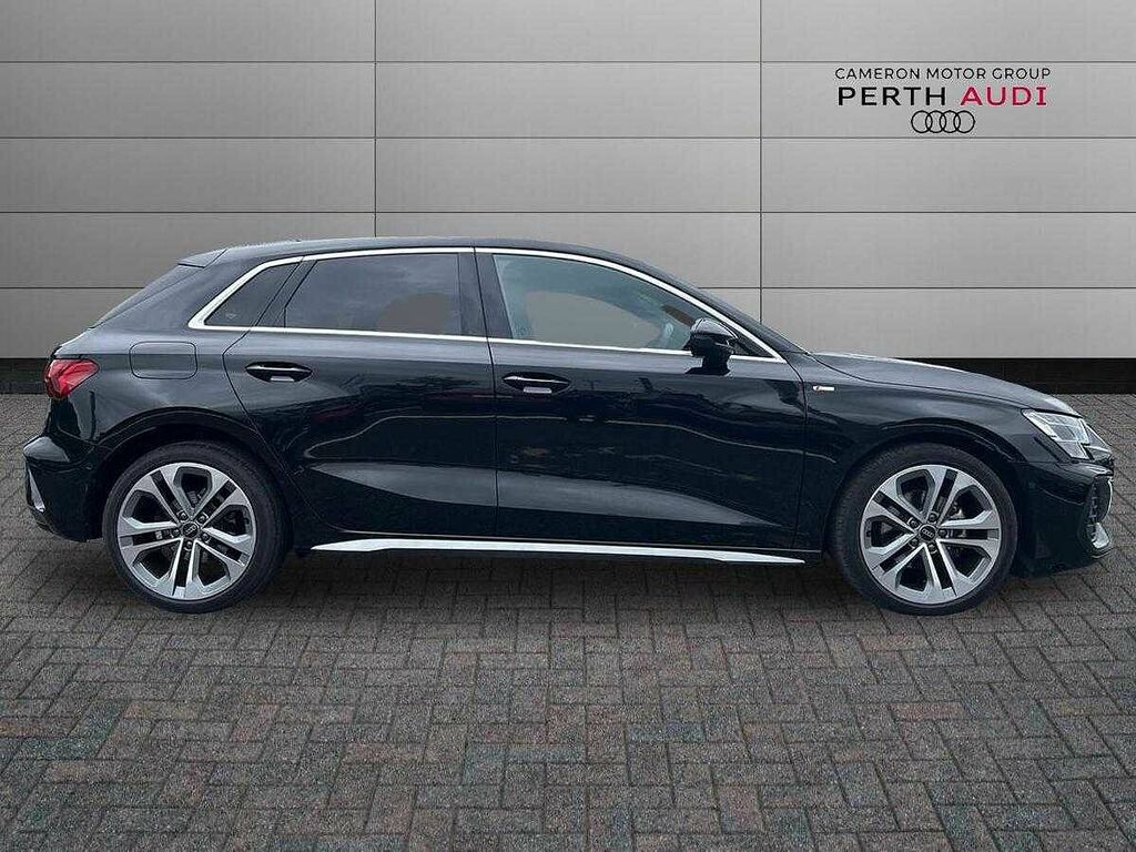 Audi A3 S Line Tfsi 116 Ps S Tronic ST75RGY Black #4