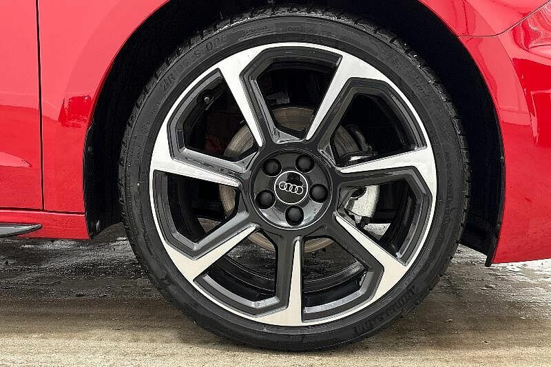 Audi A1 Black Edition 35 Tfsi 150 Ps S Tronic KN26VAO Red #5