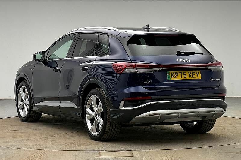Audi Q4 E Tron Q4 S Line 45 E-tron 210,00 Kw KP75XEY Blue #3