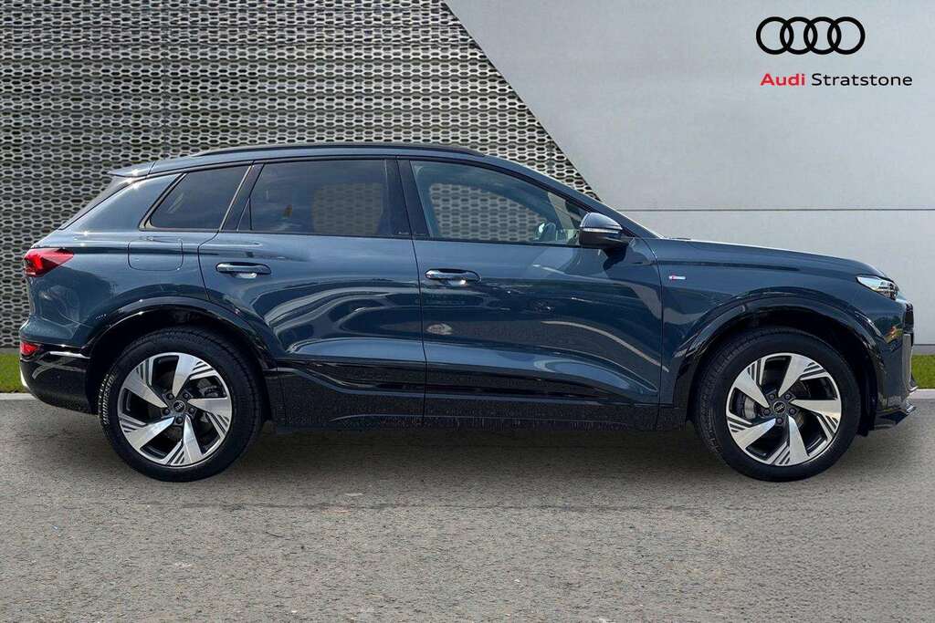 Audi Q6 E-Tron 285Kw Quattro 100Kwh S Line 2025 MC25LYW Blue #4