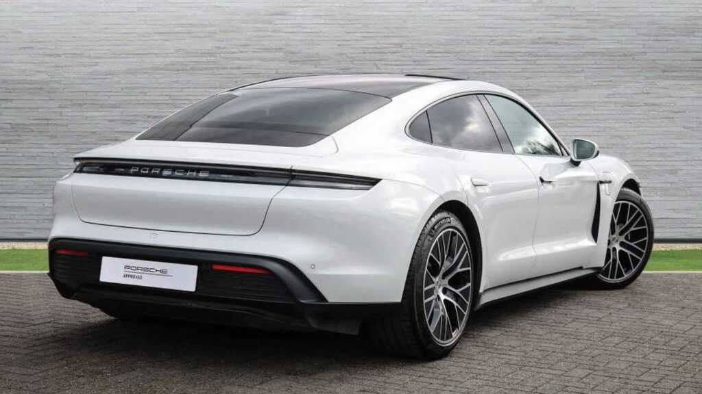 Porsche Taycan 2026 2025 BG75AEK White #3