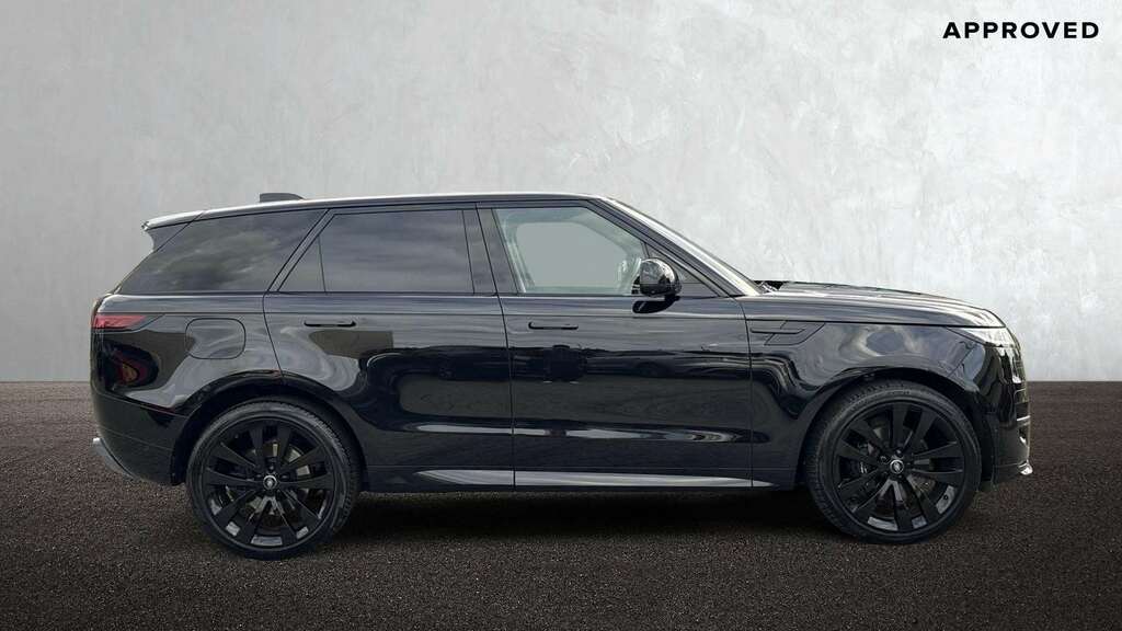 Land Rover Range Rover Sport 3.0 D300 Dynamic Se 2024 GL73FTK Black #5