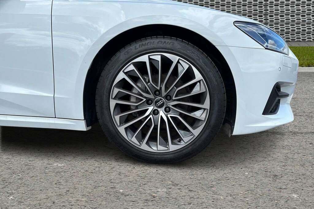 Audi A7 40 Tdi Quattro Sport Edition S Tronic 2023 YY23NWN White #4