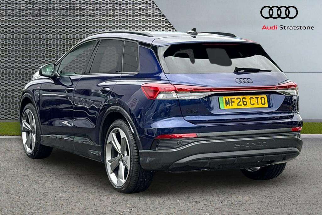 Audi Q4 E Tron 210Kw 45 82Kwh Black Edition 2026 MF26CTO Blue #3
