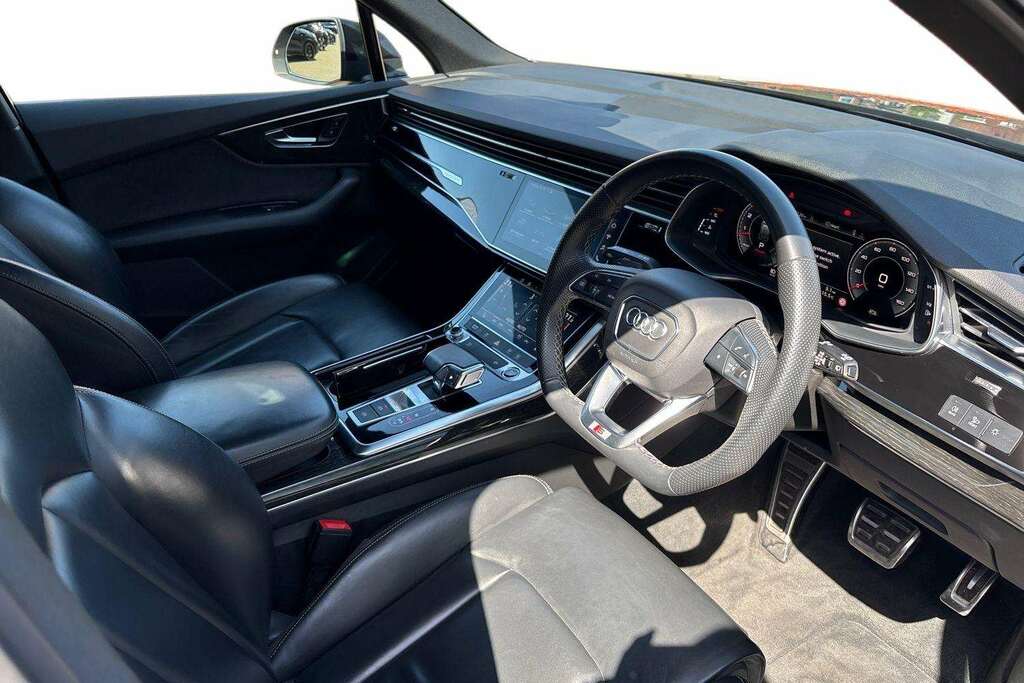 Audi Q7 55 Tfsi Quattro Black Edition Tiptronic 2022 GX22XVO Grey #6