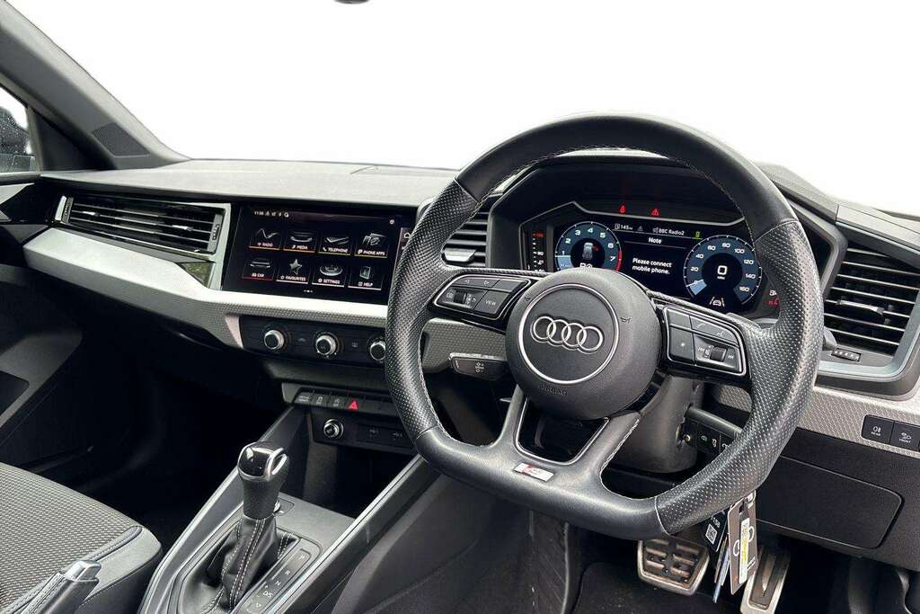 Audi A1 35 Tfsi Black Edition S Tronic 2023 BJ73AXF White #6