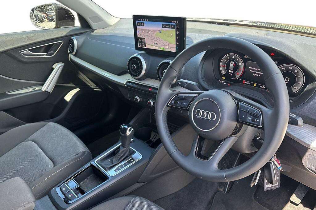 Audi Q2 35 Tfsi Sport S Tronic 2025 VO75LDZ #6