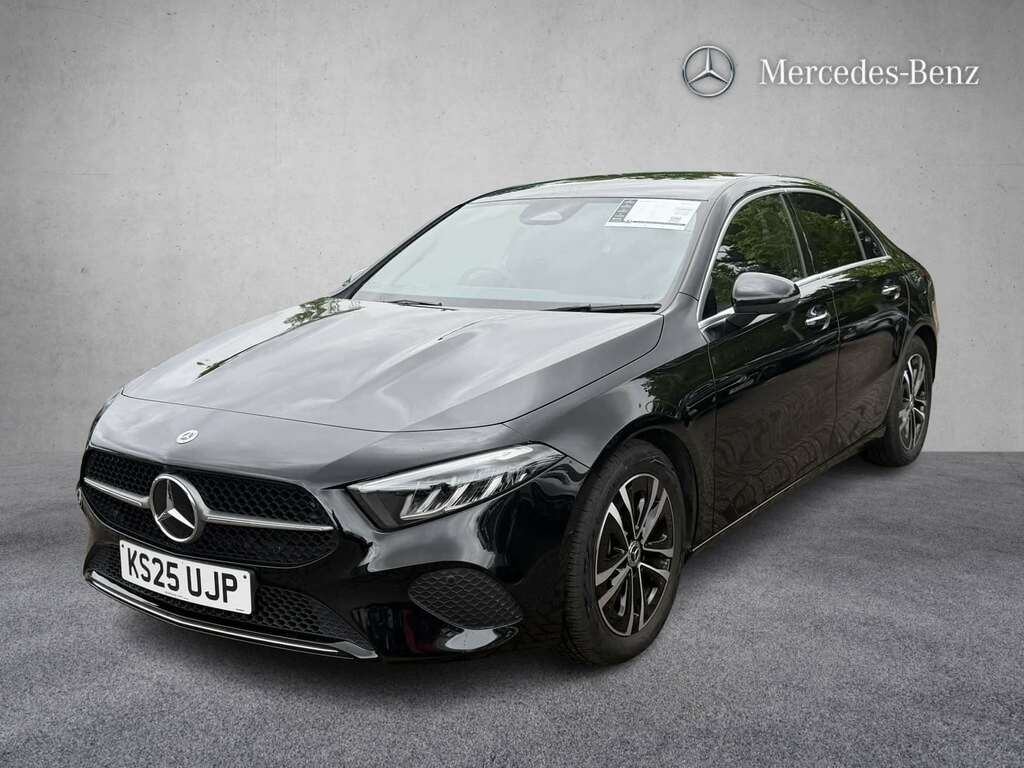Mercedes-Benz A Class A200 Sport Executive 2025 KS25UJP Black #3