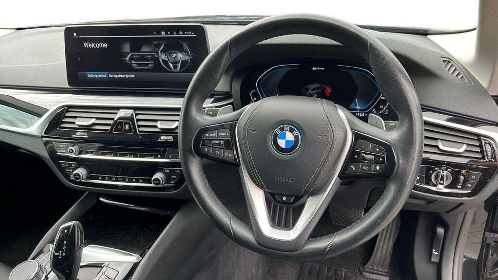 BMW 5 Series 530E Se 2023 YK23TYN Black #6