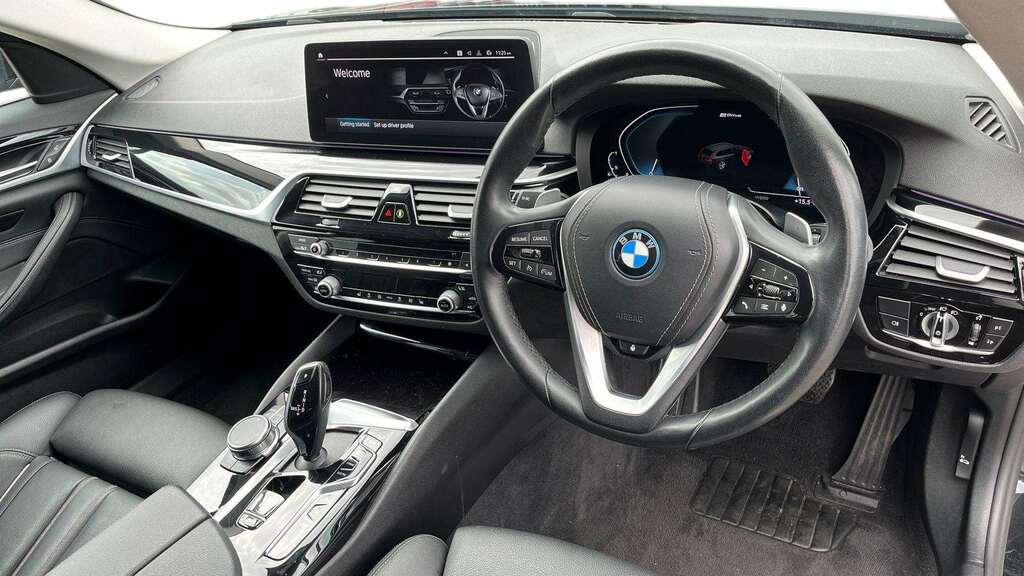 BMW 5 Series 530E Se 2023 YK23TYN Black #5