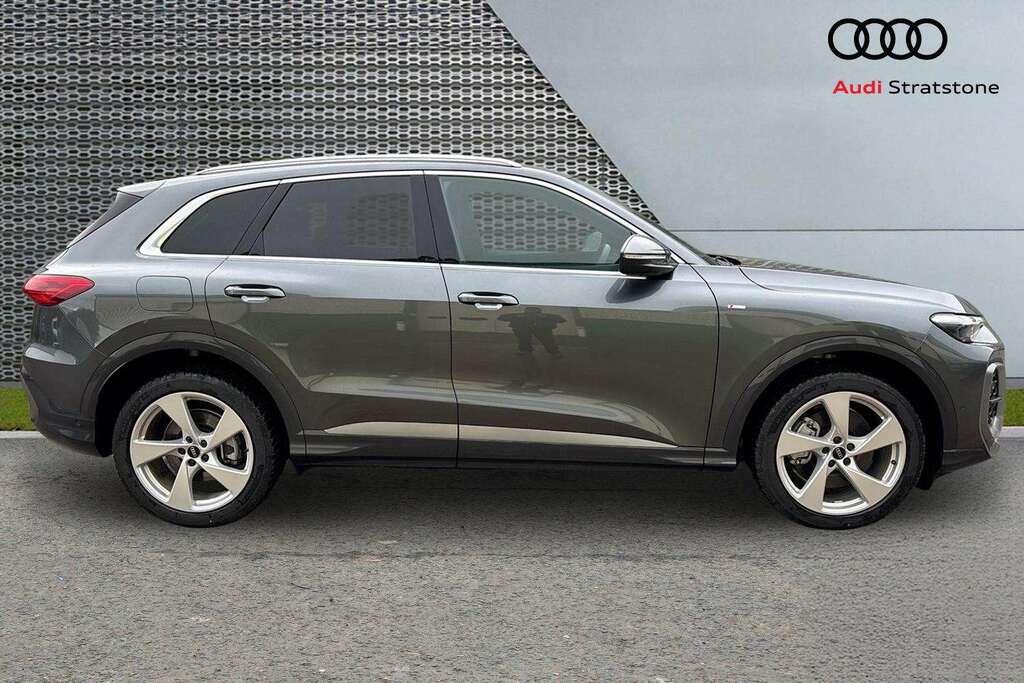 Audi Q5 2.0 Tdi Quattro S Line S Tronic 2026 BJ26AEN Grey #4
