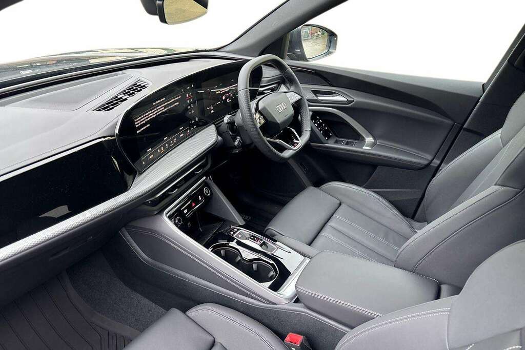 Audi Q5 2.0 Tdi Quattro S Line S Tronic 2026 BJ26AEN Grey #2