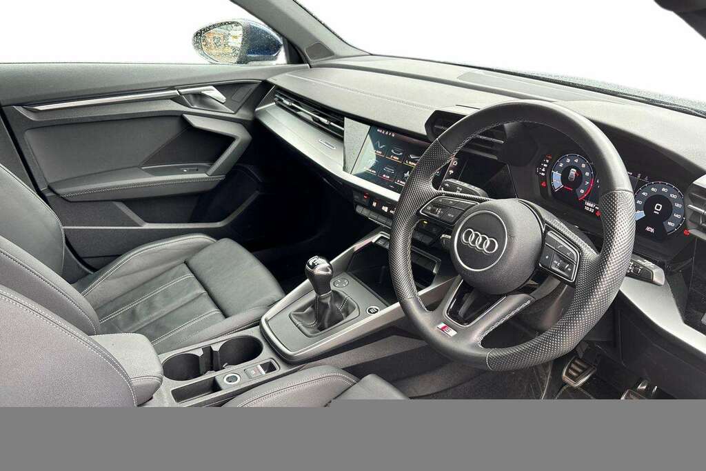 Audi A3 30 Tfsi S Line 2022 LT72KKS Blue #6