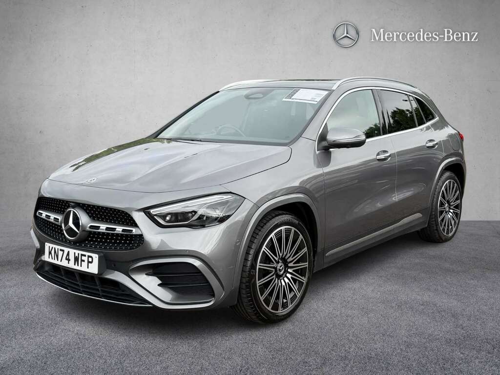Mercedes-Benz GLA Class 220D 4Matic Amg Line Premium Plus 2024 KN74WFP Grey #2
