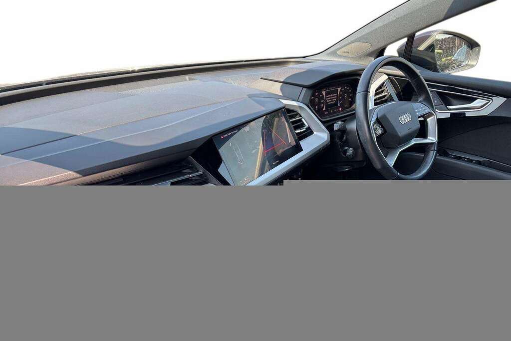 Audi Q4 E Tron 125Kw 35 55Kwh Sport 2022 KM72DXF  #2