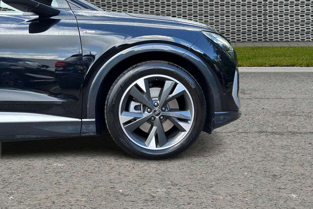 Audi Q4 E Tron 210Kw 45 82Kwh S Line Leather 2026 BG26FDK Black #5