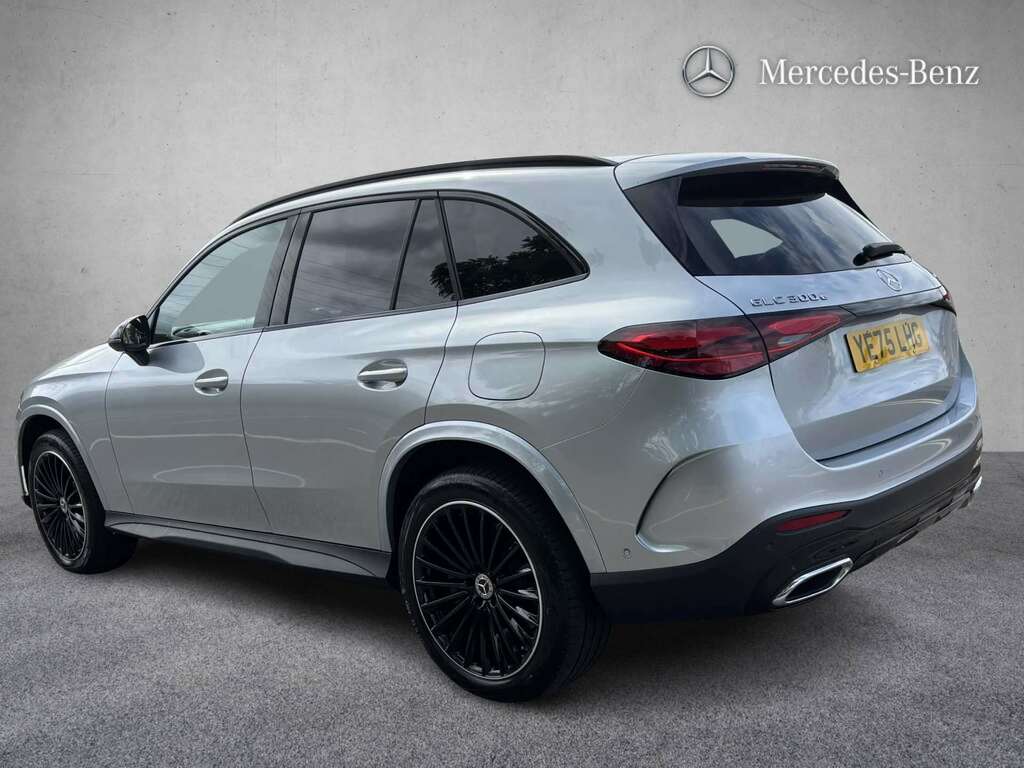Mercedes-Benz GLC Class 300E 4Matic Urban Edition 9G-tronic 2025 YE75LHG Silver #2