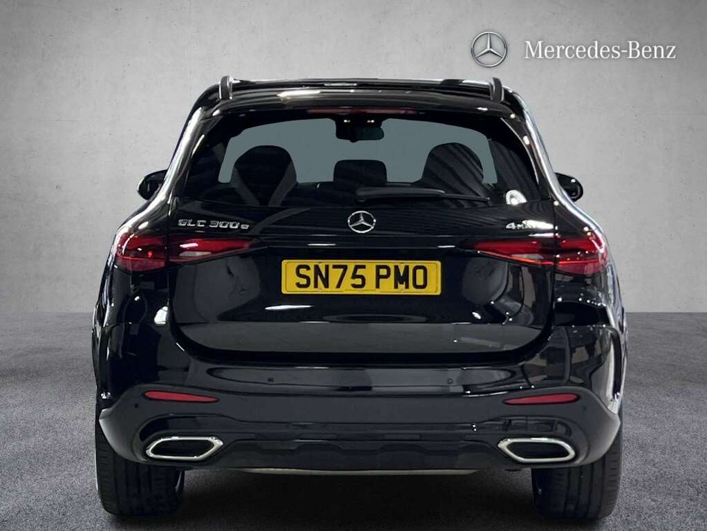 Mercedes-Benz GLC Class 300E 4Matic Urban Edition 9G-tronic 2025 SN75PMO Black #5