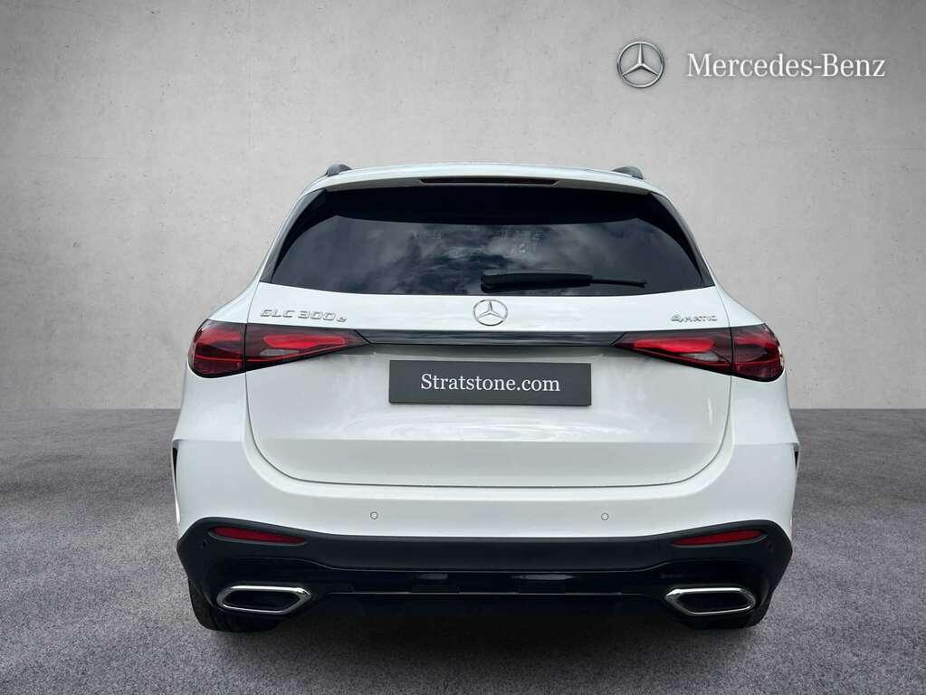Mercedes-Benz GLC Class 300E 4Matic Urban Edition 9G-tronic 2025 YG75NJK White #5