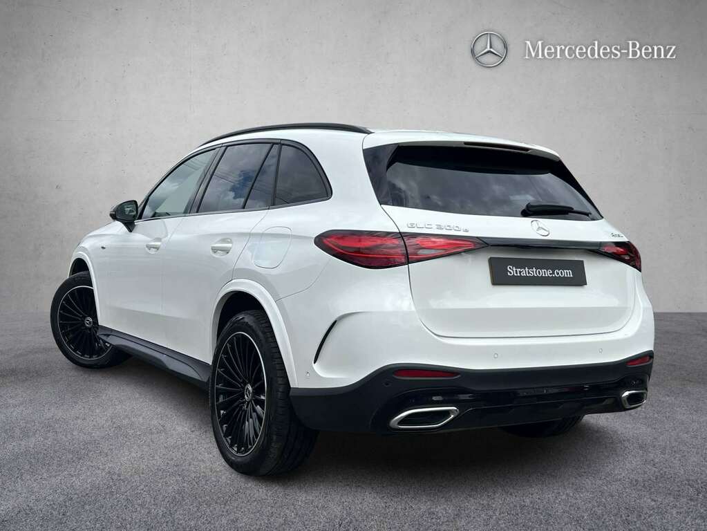 Mercedes-Benz GLC Class 300E 4Matic Urban Edition 9G-tronic 2025 YG75NJK White #2