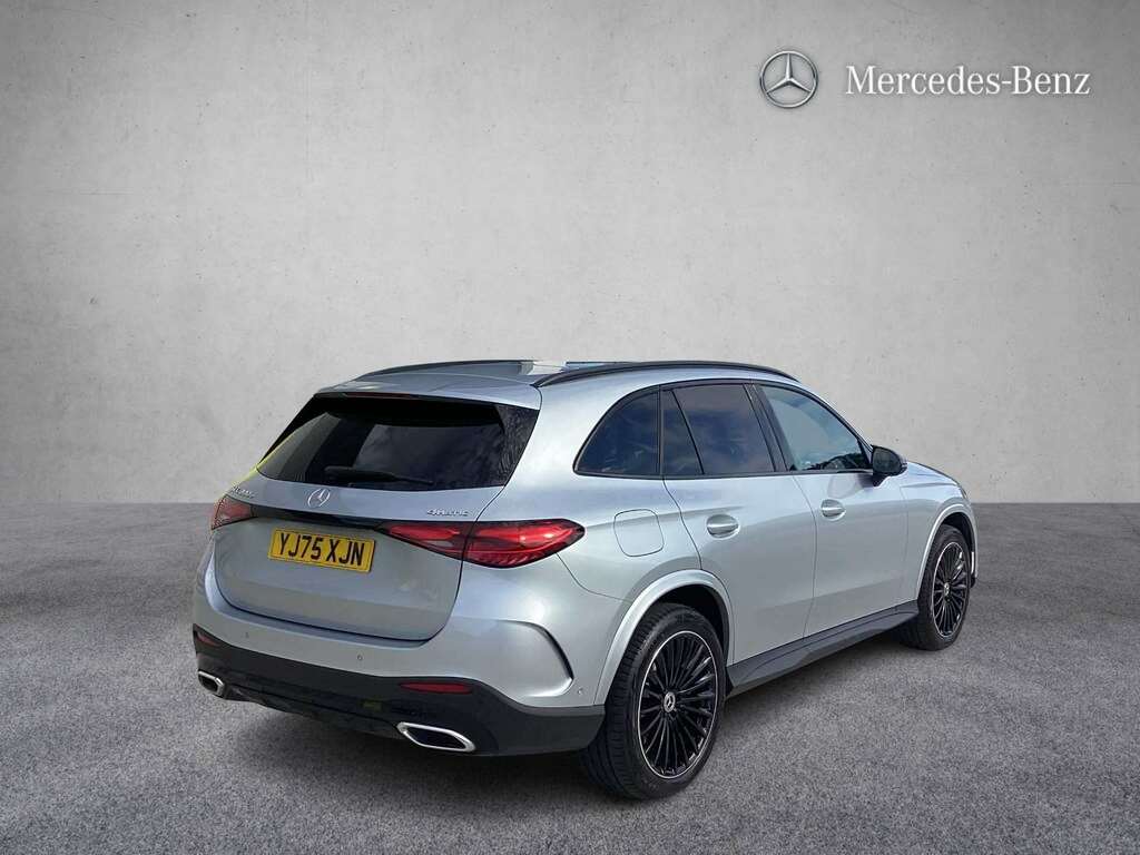Mercedes-Benz GLC Class 300E 4Matic Urban Edition 9G-tronic 2025 YJ75XJN Silver #3