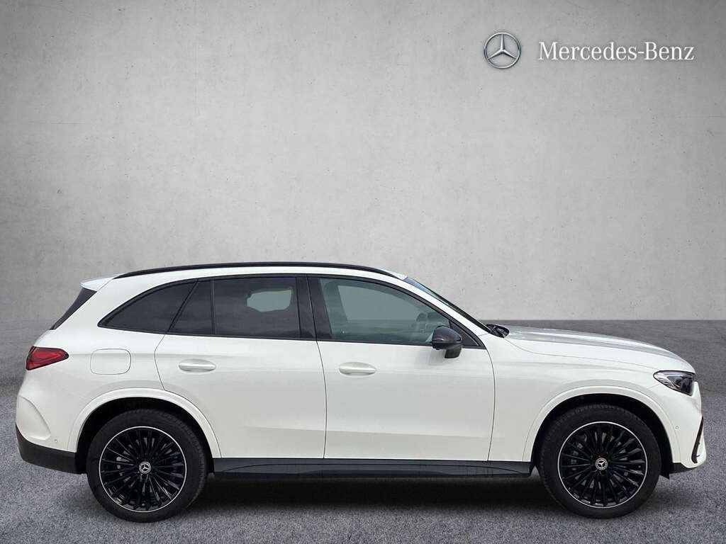 Mercedes-Benz GLC Class 300E 4Matic Urban Edition 9G-tronic 2025 YG75XPN White #2