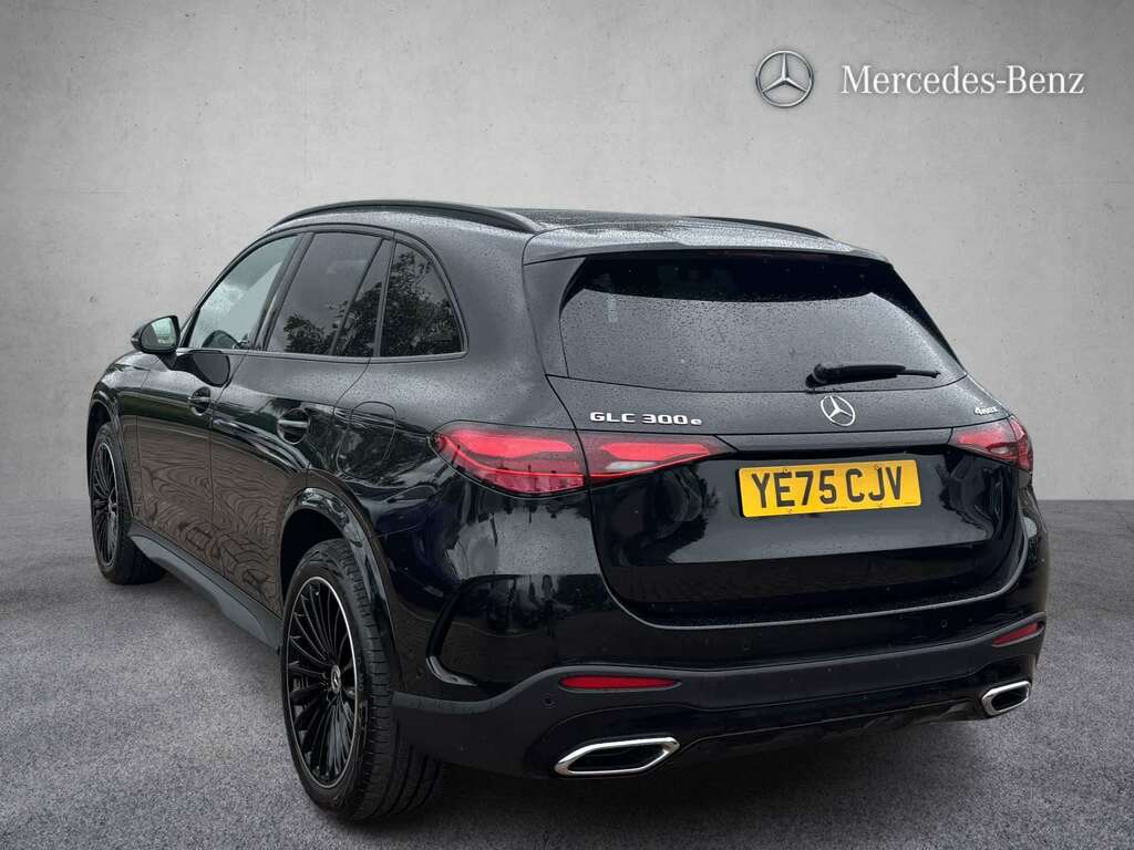 Mercedes-Benz GLC Class 300E 4Matic Urban Edition 9G-tronic 2025 Black