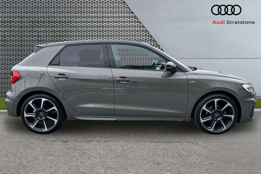 Audi A1 30 Tfsi 110 Black Edition S Tronic 2023 KD23HMJ Grey #4