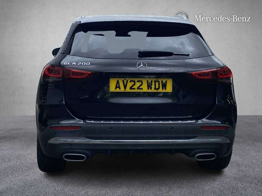 Mercedes-Benz GLA Class 200 Amg Line Premium 2022 AV22WDW Black #4