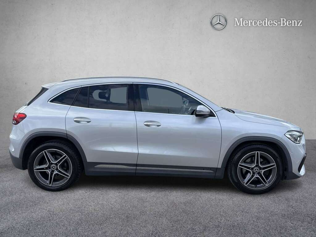Mercedes-Benz GLA Class 200 Amg Line Premium Plus 2020 Silver #5