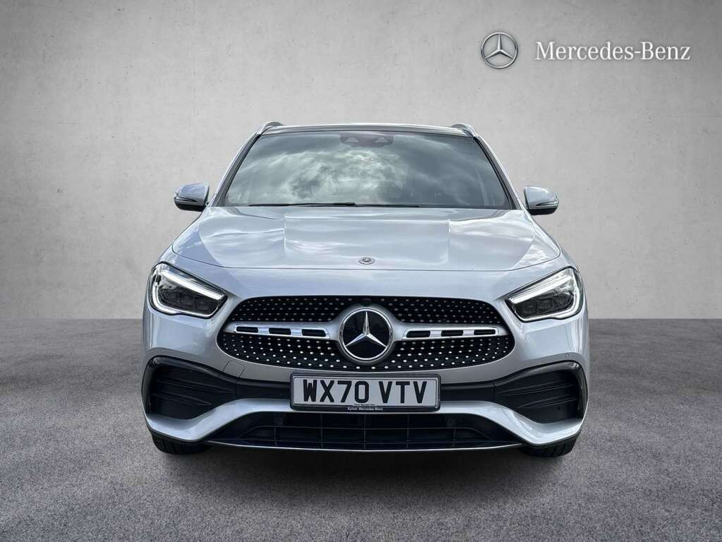 Mercedes-Benz GLA Class 200 Amg Line Premium Plus 2020 Silver #4