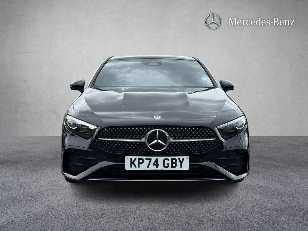 Mercedes-Benz A Class A200d Amg Line Premium Plus 2024 Black #4