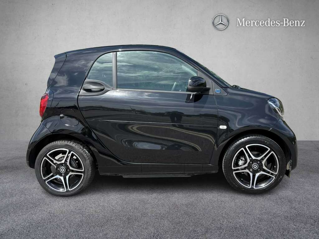 Smart Fortwo Coupe 60Kw Eq Pulse Premium 17Kwh 22Kwch 2022 Black #4
