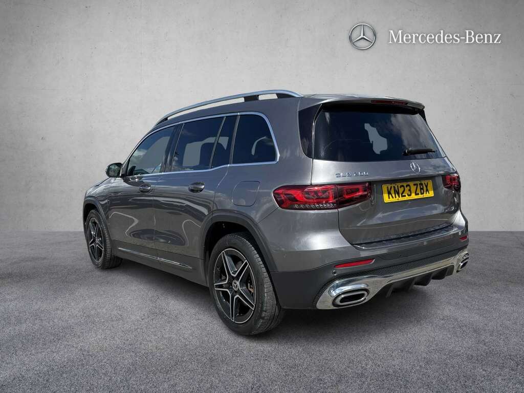 Mercedes-Benz GLB Class 200 Amg Line Executive 7G-tronic 2023 KN23ZBX Grey #2