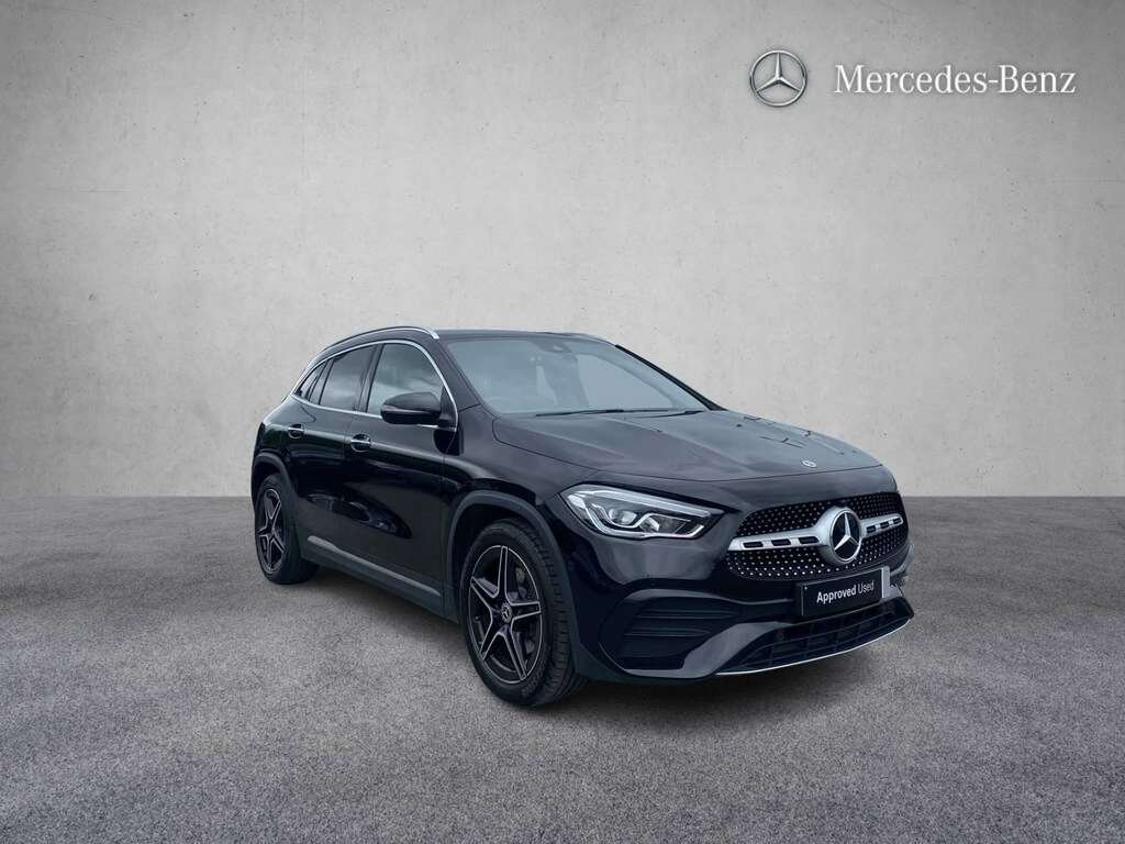 Mercedes-Benz GLA Class 200 Amg Line Premium 2023 Black