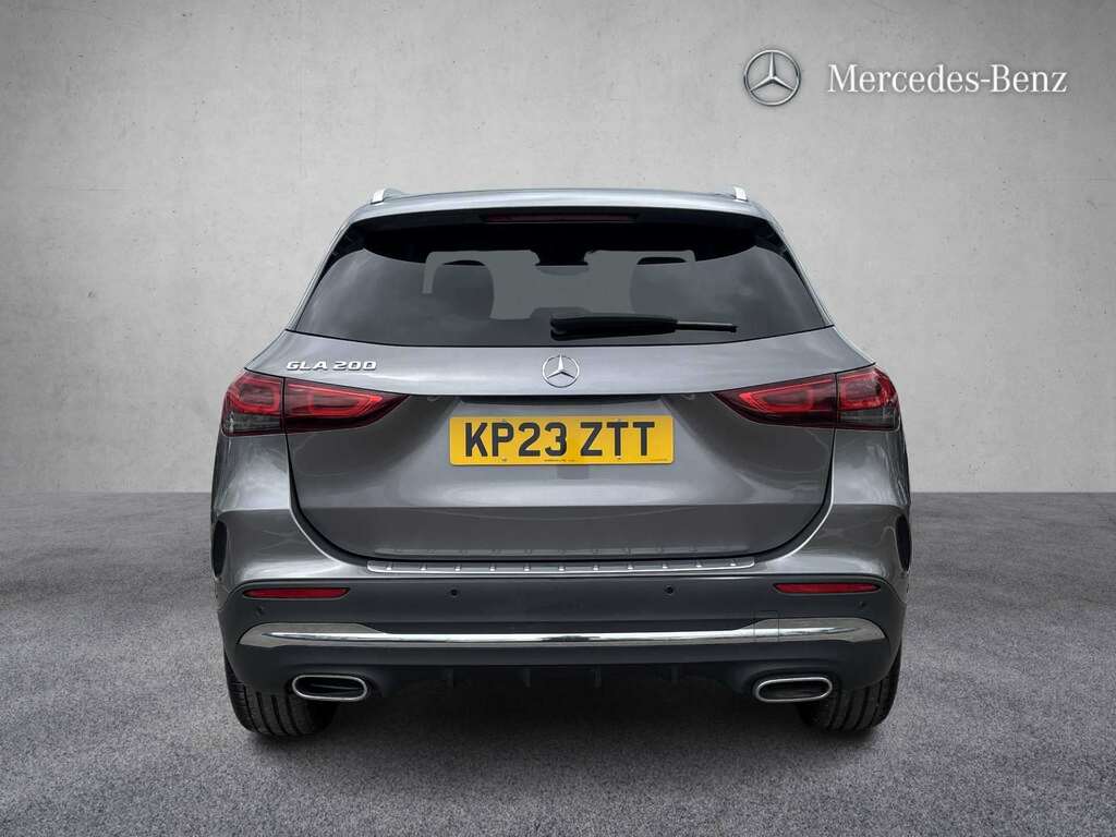 Mercedes-Benz GLA Class 200 Amg Line Premium 2023 KP23ZTT Grey #6