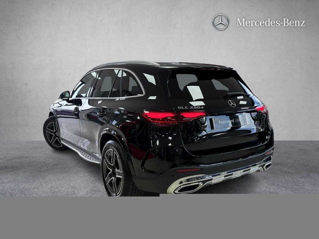 Mercedes-Benz GLC Class 220D 4Matic Amg Line 9G-tronic 2025 KN25ZYD Black #2