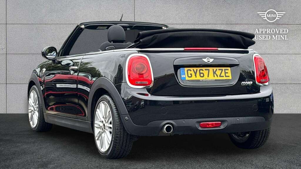 Mini Convertible 1.5 Cooper 2017 Black #2