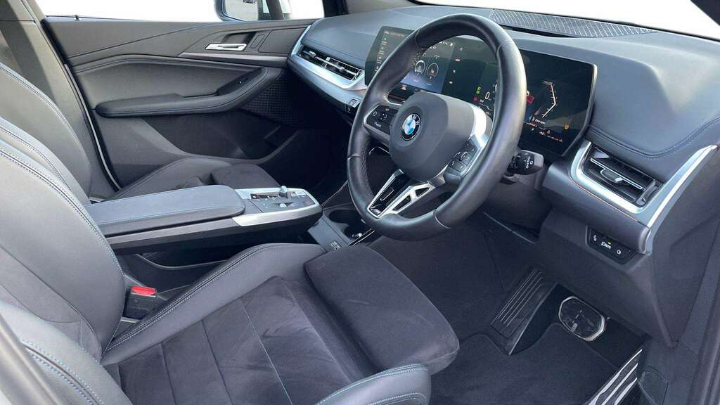 BMW 2 Series 223I Mht M Sport Dct 2023 MJ23FRO White #5