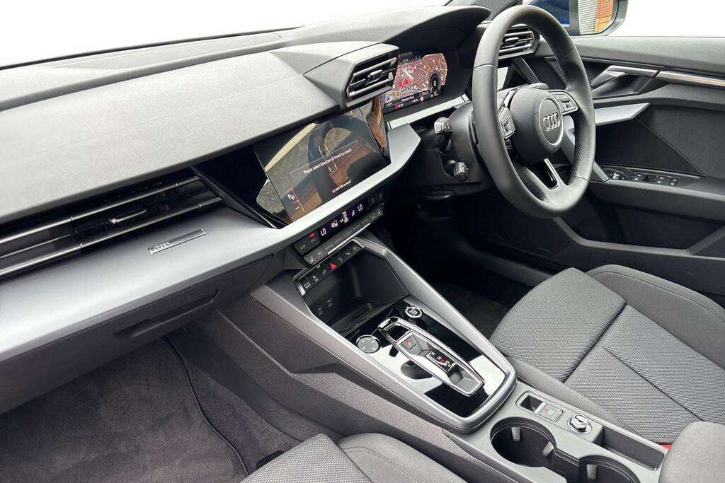Audi A3 1.5 Tfsi E 204 Sport S Tronic 2026 BD26HTF Blue #2