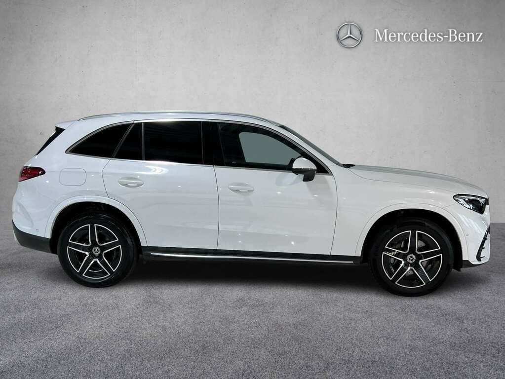 Mercedes-Benz GLC Class 300De 4Matic Amg Line 9G-tronic 2023 KP73YMT White #3