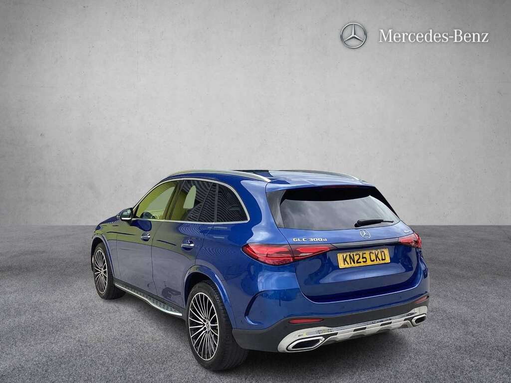 Mercedes-Benz GLC Class 300D 4Matic Amg Line Premium 9G-tronic 2025 KN25CKD Blue #3