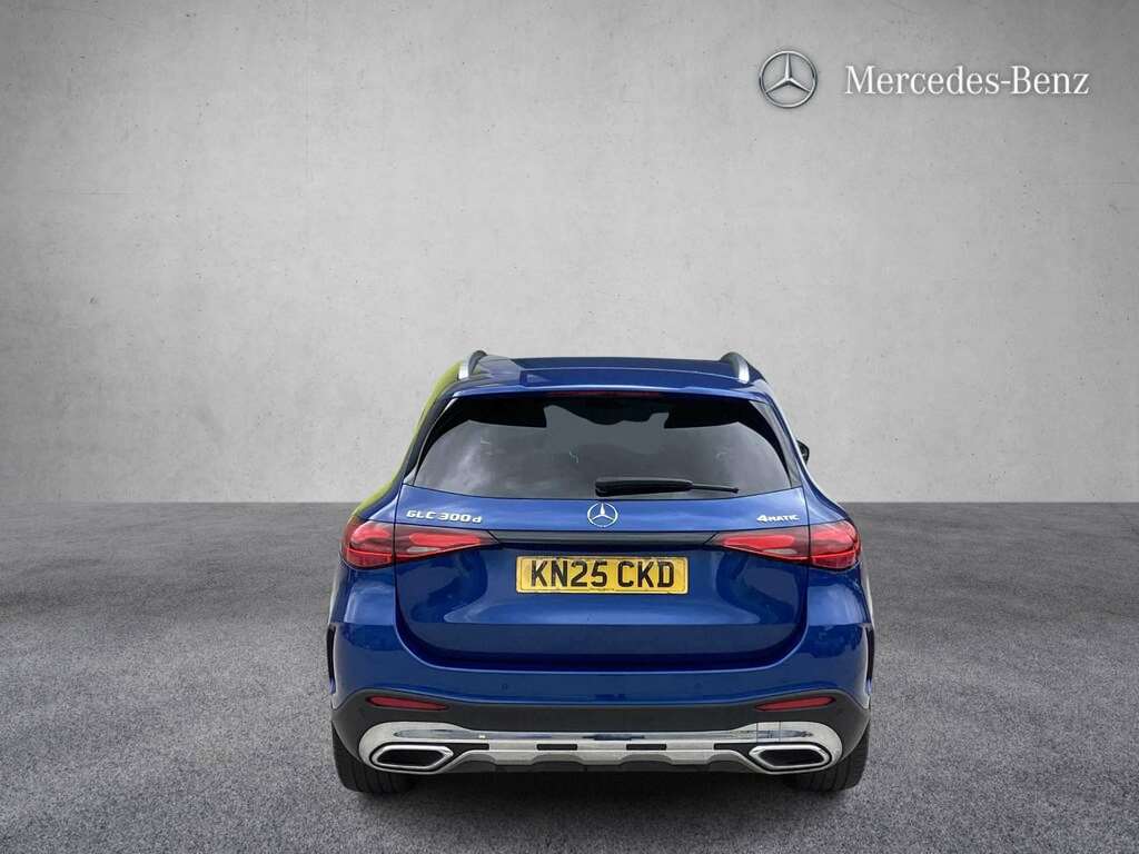 Mercedes-Benz GLC Class 300D 4Matic Amg Line Premium 9G-tronic 2025 KN25CKD Blue #2