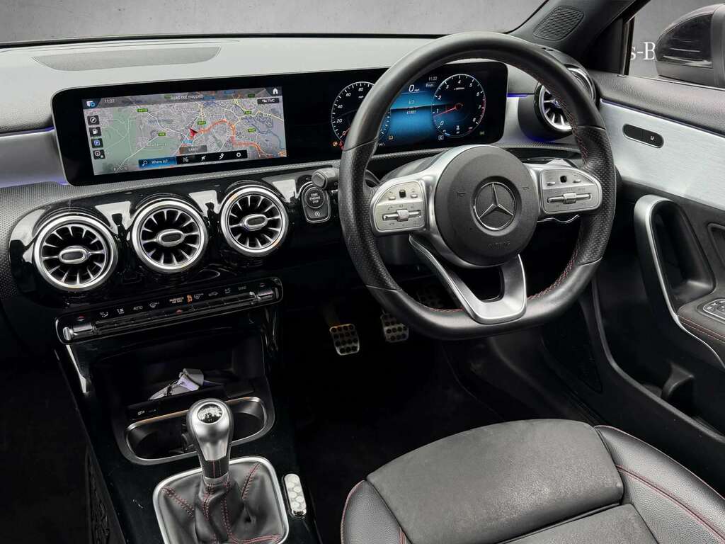 Mercedes-Benz A Class A200 Amg Line Premium 2019 YR69NBZ Black #4