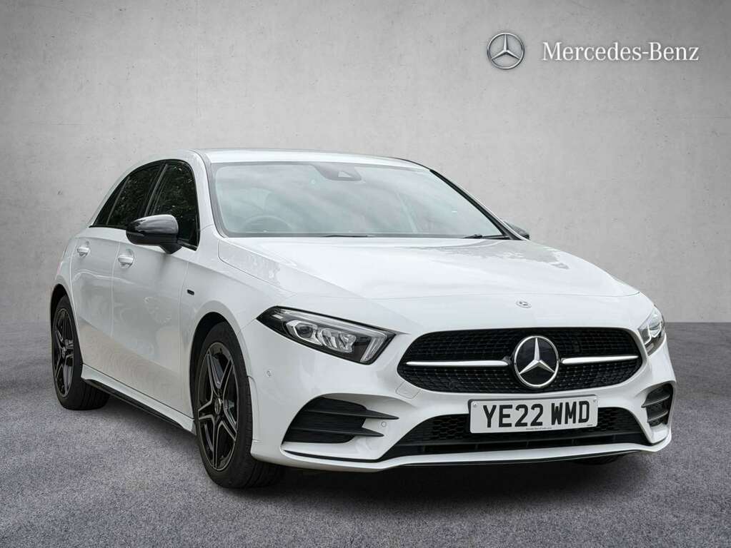 Mercedes-Benz A Class A180 Amg Line Executive Edition 2022 YE22WMD White #5