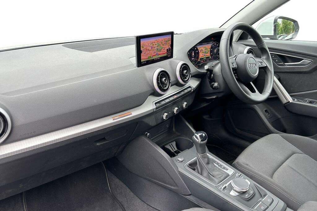 Audi Q2 35 Tfsi Sport S Tronic 2024 GK24ZYT White #2